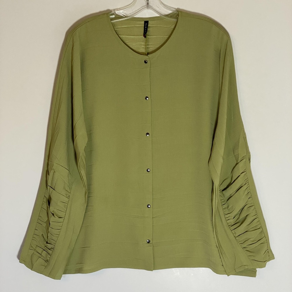 Babette Shirt Womens XL Green Microfiber Snap Front Pleated Sleeve Blouse Top